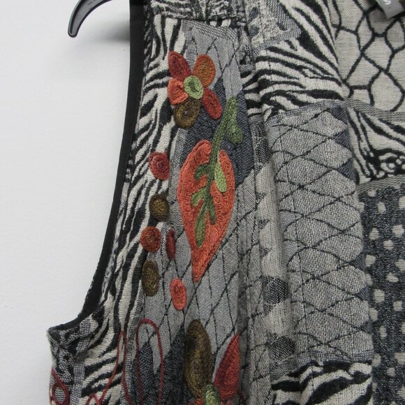 Anu 100% Wool Animal Print Floral Chain Stitch Embroidered Boho Draped Vest Sz S - Picture 2 of 4